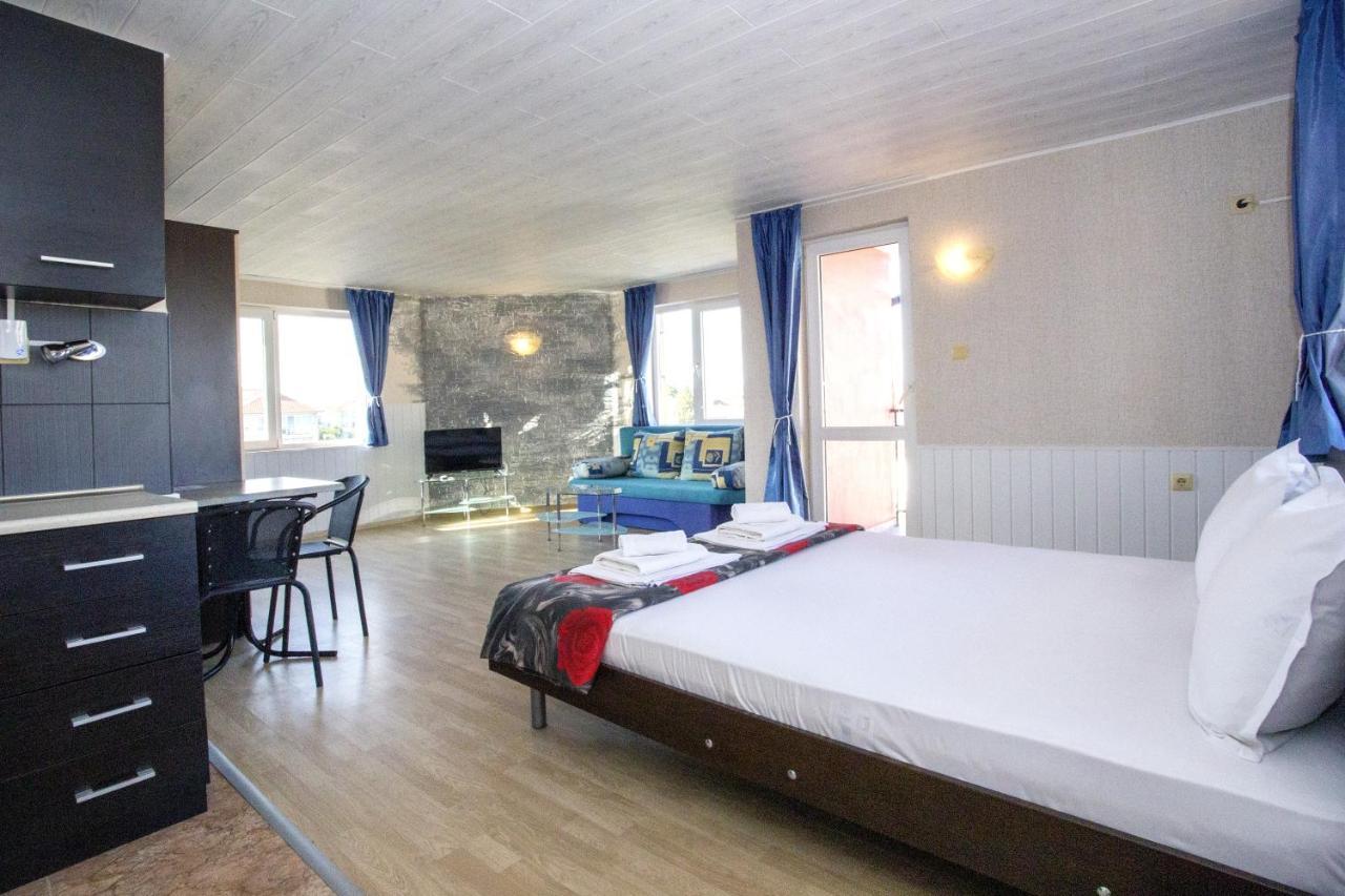Sineva Guest House Ravda Exteriér fotografie